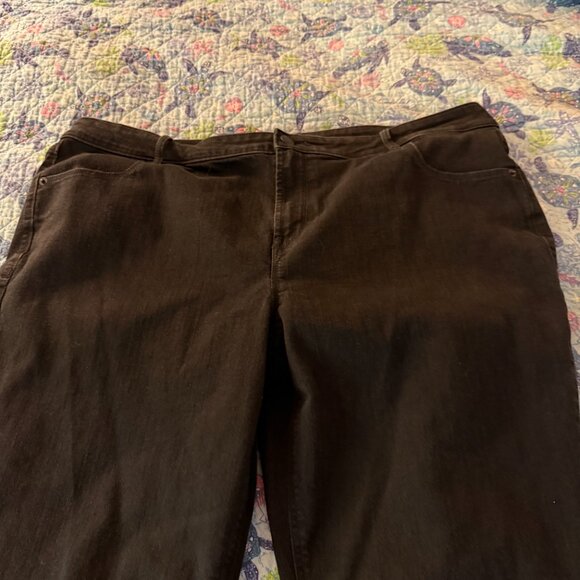 Old Navy Super Skinny Jeans - Picture 2 of 5